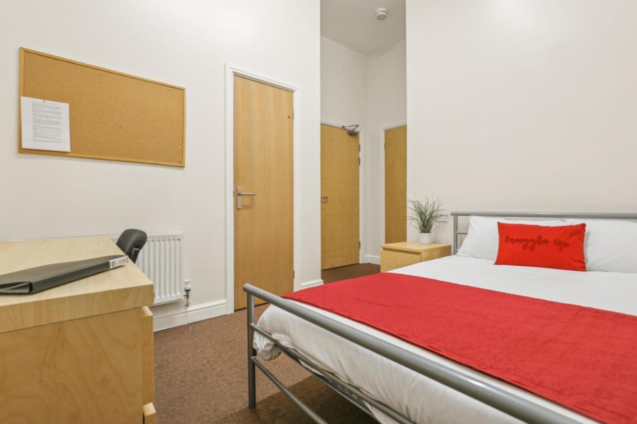 D19 Sangha Hall Leicester Buitenkant foto
